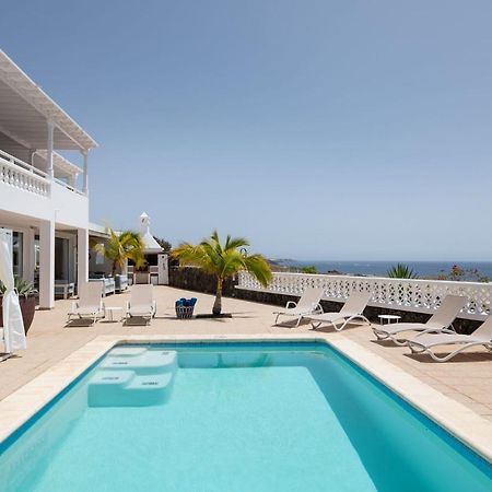 Odin Luxury Villa By Buenavilla Пуерто Калеро Екстериор снимка