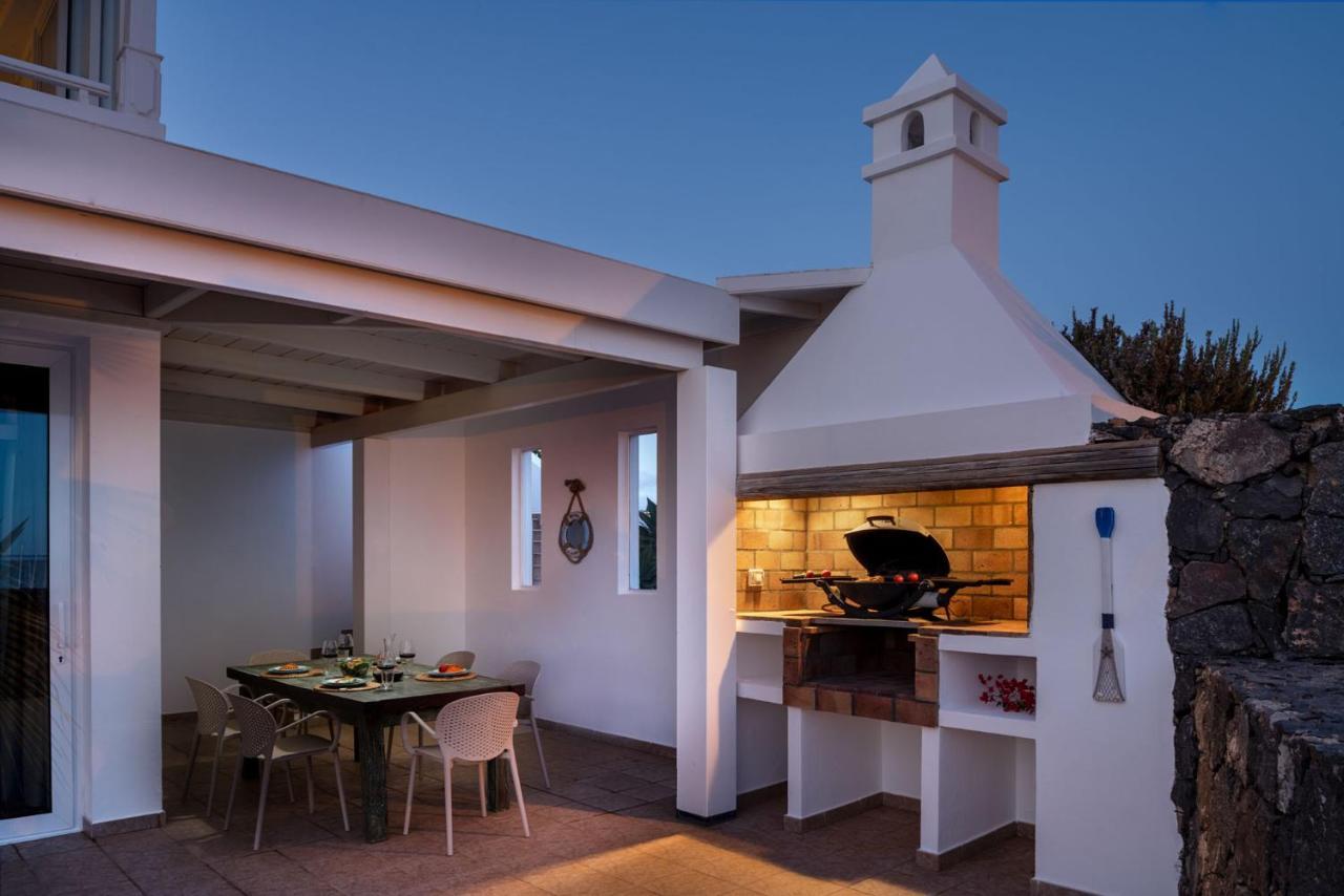 Odin Luxury Villa By Buenavilla Пуерто Калеро Екстериор снимка