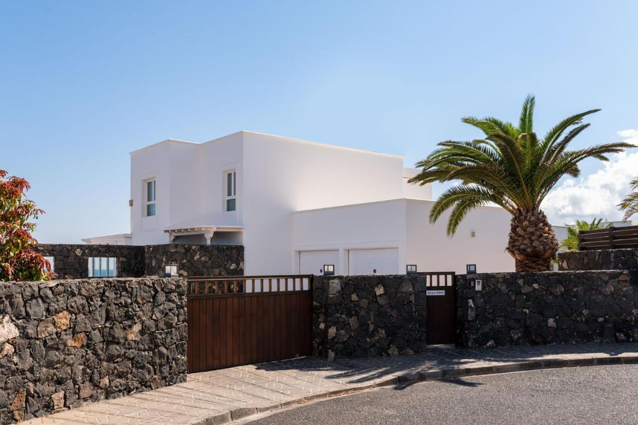 Odin Luxury Villa By Buenavilla Пуерто Калеро Екстериор снимка